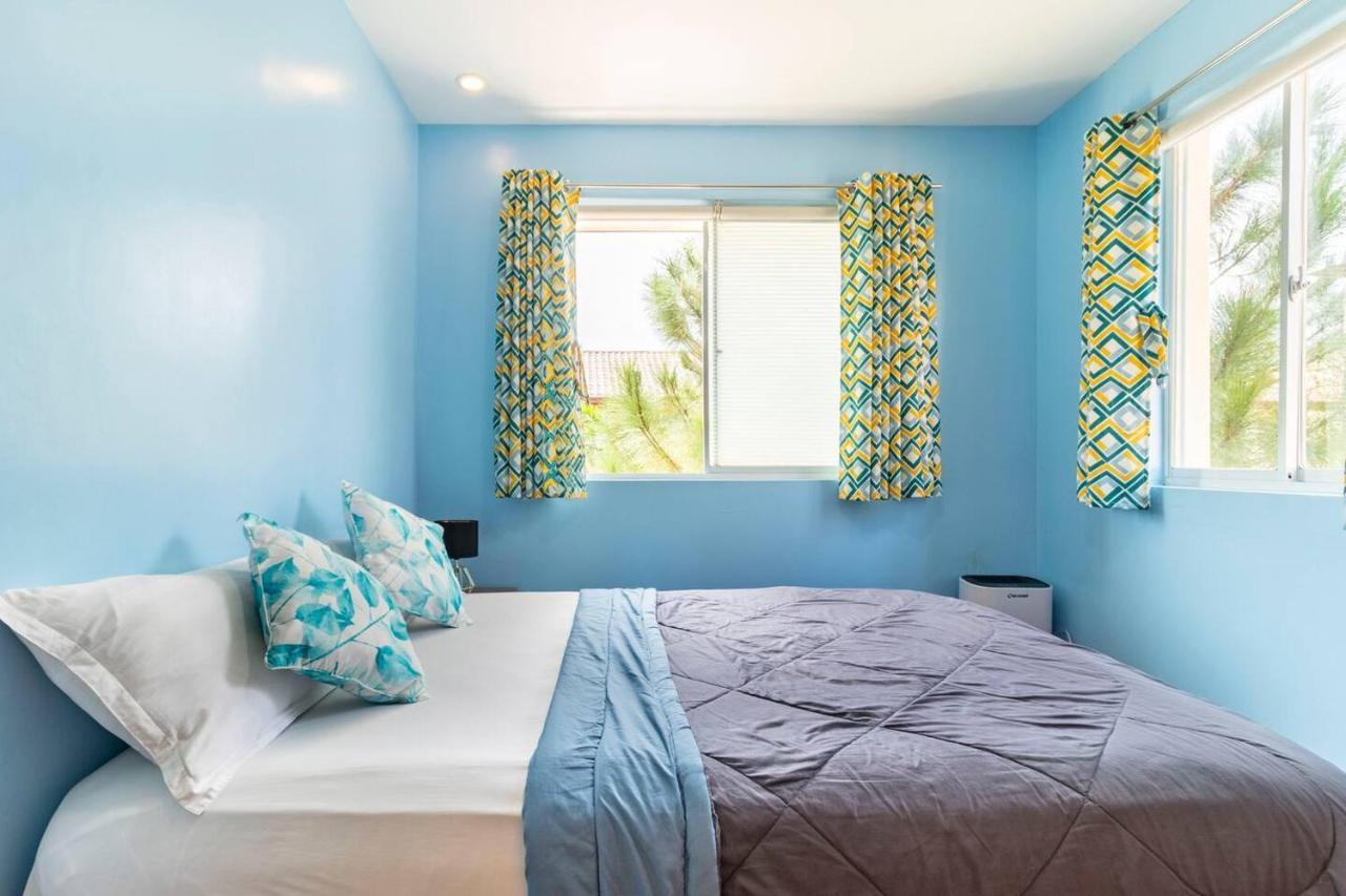 Brew Home Bacolod - 3 Bedroom House Екстер'єр фото