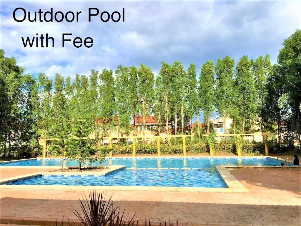 Brew Home Bacolod - 3 Bedroom House Екстер'єр фото